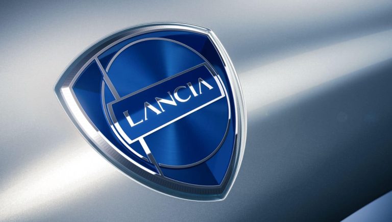 Lancia estrena su nuevo logo… y nos da pistas sobre su nuevo modelo