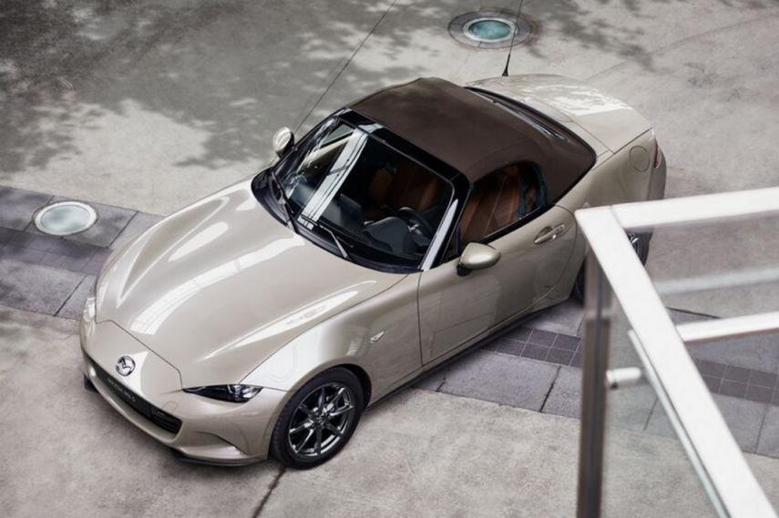 Mazda MX-5 2023: el motor 1.5 litros Skyactiv-G de 132 CV vuelve a estar disponible para toda la gama