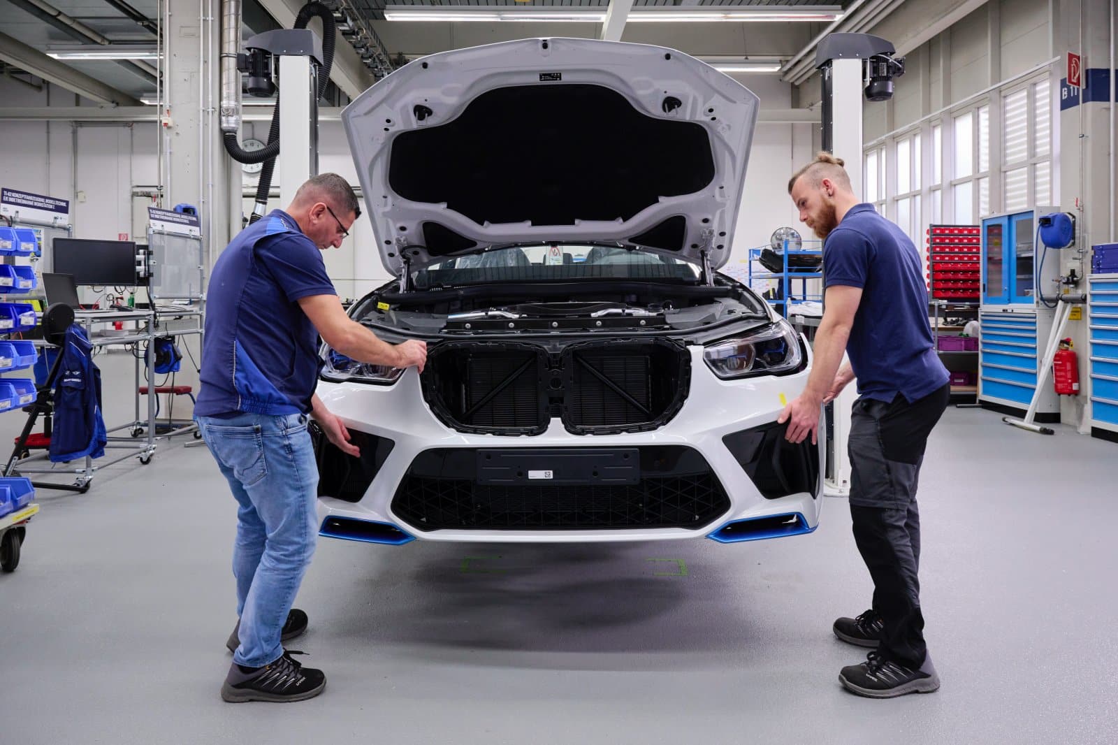 Fábrica-BMW-iX5-Hydrogen-22