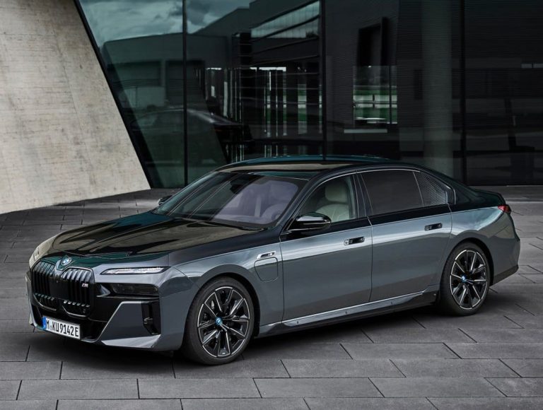 El BMW Serie 7 2023 recibe dos nuevas versiones con etiqueta CERO