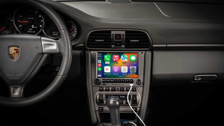 Porsche lanza un nuevo sistema de infoentretenimiento para modelos antiguos del 911, Boxster y Cayenne