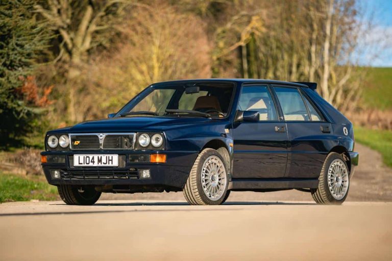 A subasta este Lancia Delta HF Integrale Evo II de un famoso actor. ¿De quién se trata?