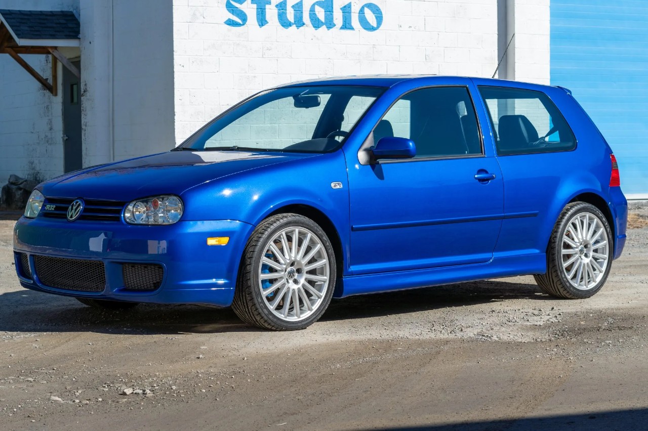 Vendido-Volkswagen-Golf-R32-156-km