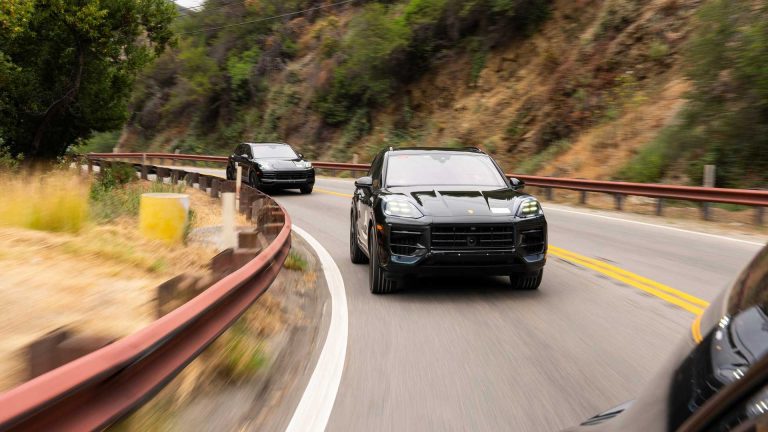El Porsche Cayenne eléctrico llegará en 2026… y no será el único