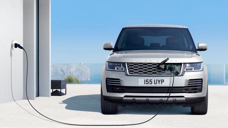Jaguar Land Rover convertirá Range Rover, Defender y Discovery en marcas propias