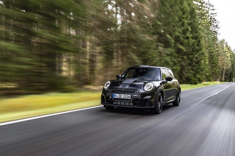 MINI John Cooper Works 1to6 Edition: 999 unidades con cambio manual