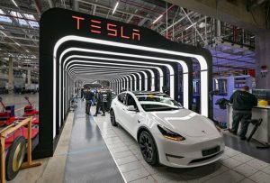 Tesla podría abrir una fábrica en Valencia: 4.500 millones de euros de inversión