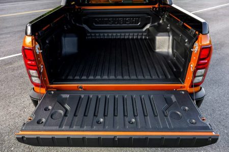 Mitsubishi-L200-2024-55