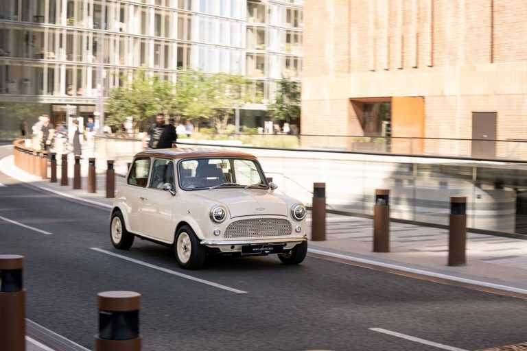 El MINI eMastered de David Brown Automotive ya es una realidad: más de 144.500 euros la unidad