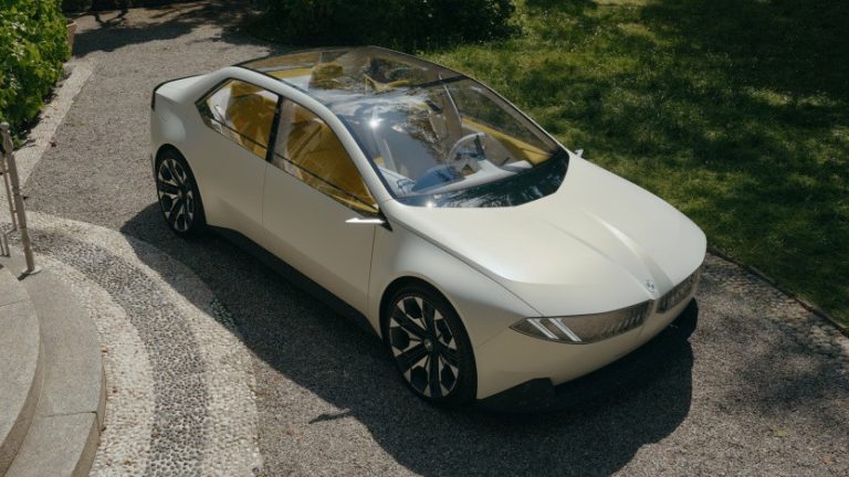 BMW se resiste todavía a dar una fecha para enterrar los motores de combustión interna