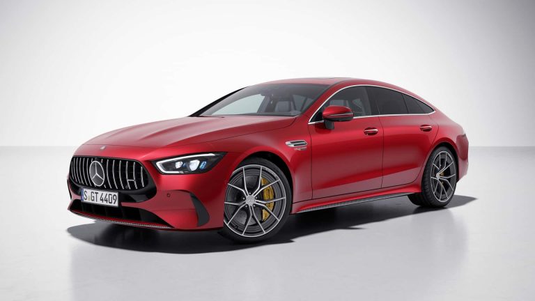 Mercedes-AMG GT 63 E Performance 2024: puesta al día con pequeños cambios
