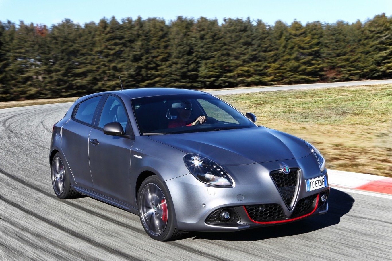 El CEO de Alfa Romeo no descarta un sucesor para el Giulietta