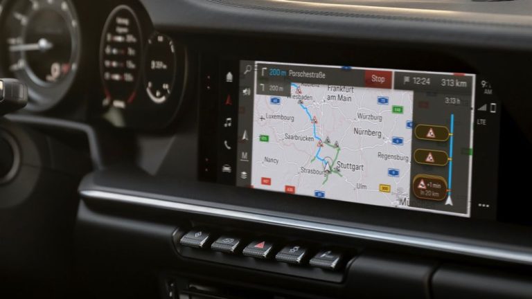Porsche adoptará Android Automotive y apps de Google en sus futuros modelos
