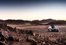El Audi Q8 e-tron edition Dakar no te lo podrás permitir… es demasiado caro (y exclusivo)