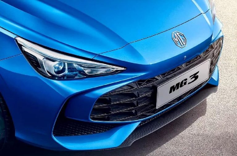 Este utilitario que le va a poner las cosas difíciles al Toyota Yaris: MG MG3 Hybrid 2024