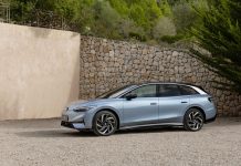 Familiar, 605 litros de maletero, 685 de autonomía WLTP y eléctrico: así es el Volkswagen ID.7 Tourer