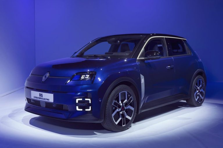 ¡Oficial! El Renault 5 E-Tech se desvela con dos baterías, tres motores y un precio que partirá por debajo de los 25.000 euros