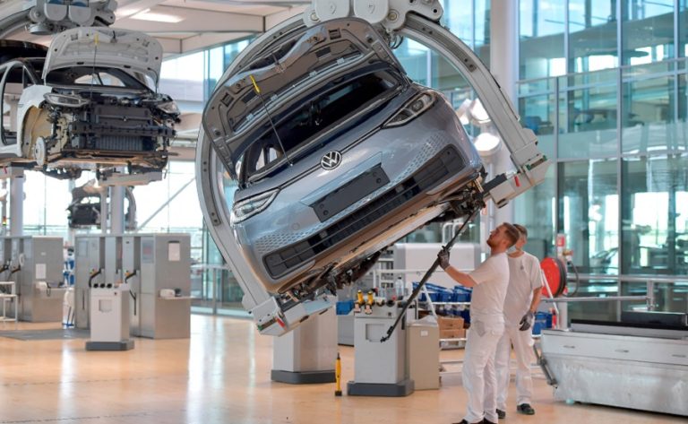 Volkswagen matará al ID.3… y el nuevo Golf eléctrico tomará su relevo: te contamos cuándo llegará