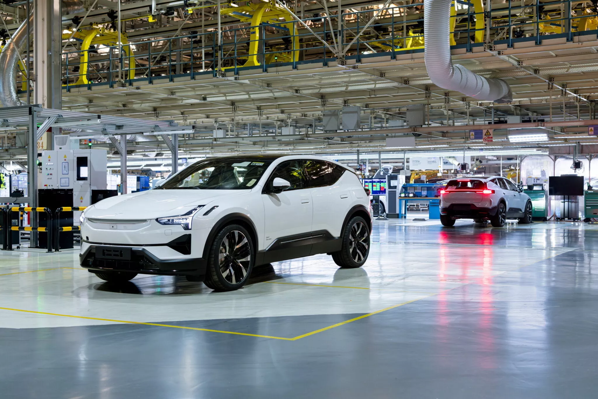 Polestar cree que es un error las marcas retrasen su gama completamente eléctrica