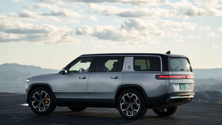 ¡Filtrado! El Rivian R2 (SUV eléctrico que llegará a Europa) nos muestra sus credenciales