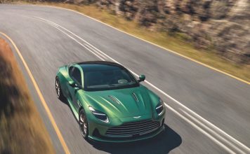Aston Martin frena sus planes de electrificación: seguirá fabricando modelos de combustión más allá de 2030