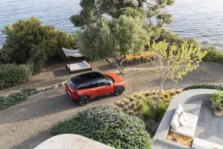 MIN-Aceman-18-2048×1366