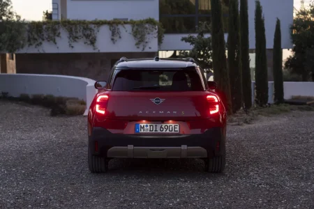 MIN-Aceman-51-2048×1366