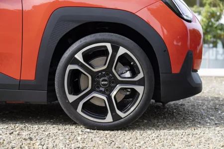 MIN-Aceman-75-2048×1366