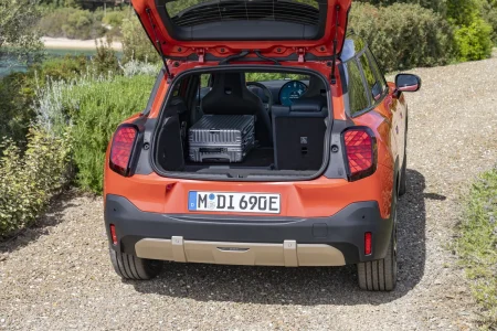 MIN-Aceman-102-2048×1366