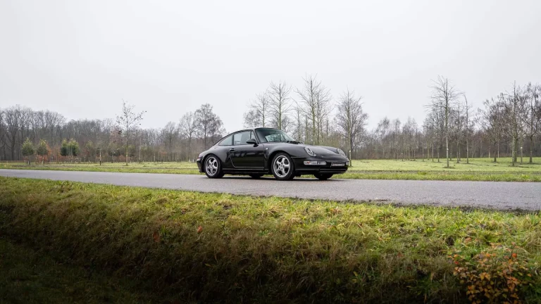 Tener un Porsche 911 aircooled con cambio PDK ya es posible… pero no es barato