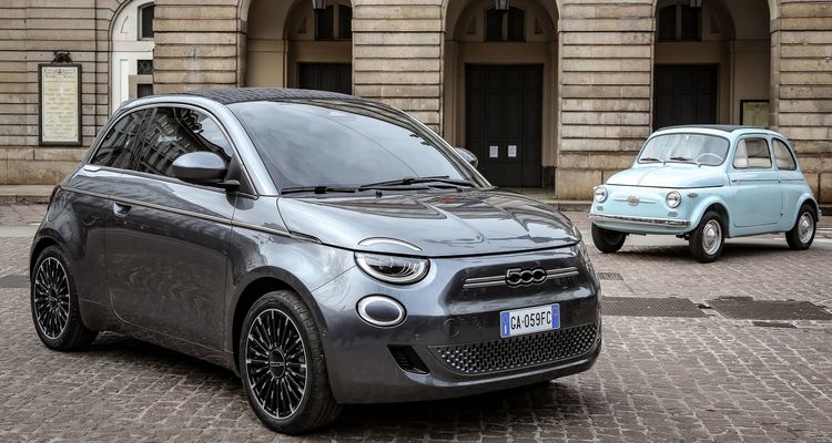 No habrá una versión híbrida del FIAT 500e: el CEO de la marca lo confirma