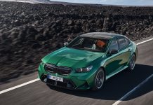 El BMW M5 2024 es híbrido enchufable, tiene 727 CV y… 450 kg más pesado
