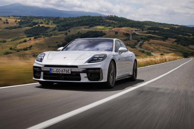 Así es el Porsche Panamera Turbo S E-Hybrid: el Panamera más rápido de todos
