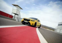BMW pone un poco a dieta al nuevo M5 con algunas piezas M Performance