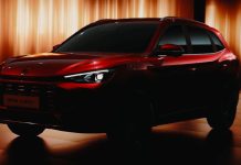 El SUV barato que es un superventas suma una versión híbrida de 194 CV: llega el MG ZS Hybrid+