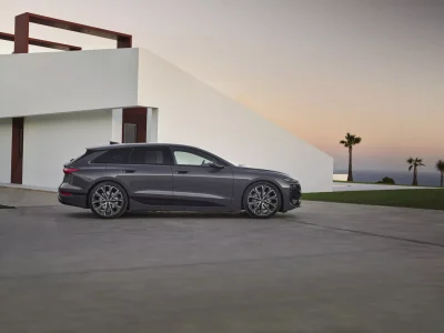 2025-Audi-A6-e-tron-52-2048×1536