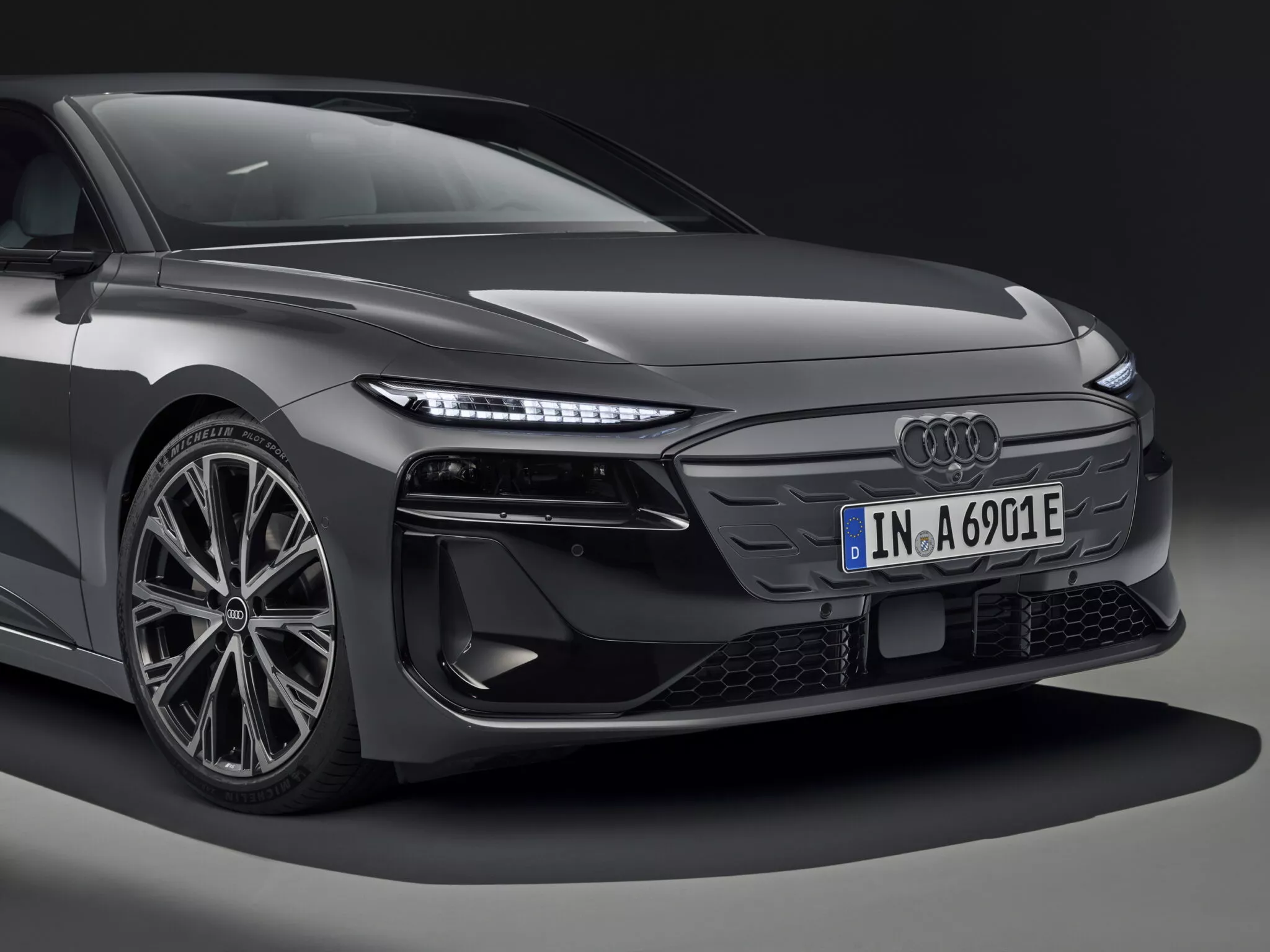 2025-Audi-A6-e-tron-71-2048×1536