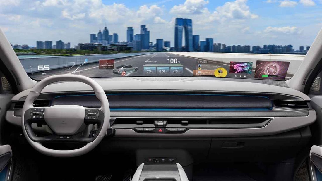 Hyundai quiere prescindir de las pantallas por completo y proyectar el contenido directamente en el parabrisas