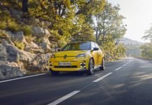 Las versiones más económicas del Renault 5 llegan a España: menos de 25.000 euros, pero… ¿merece la pena?