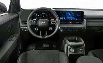 Hyundai quiere conservar los botones físicos en sus coches y depender menos de pantallas táctiles