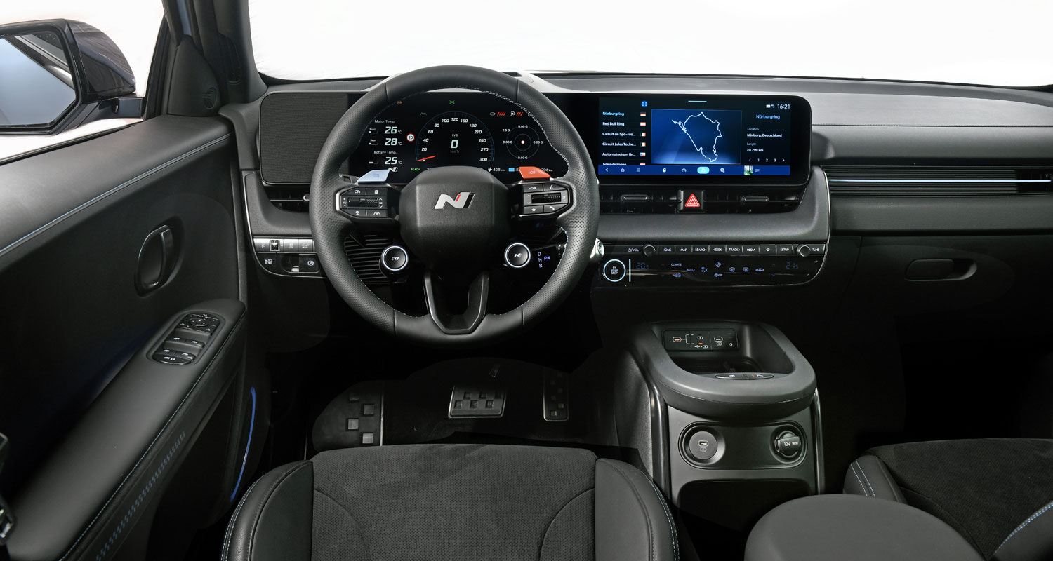Hyundai quiere conservar los botones físicos en sus coches y depender menos de pantallas táctiles