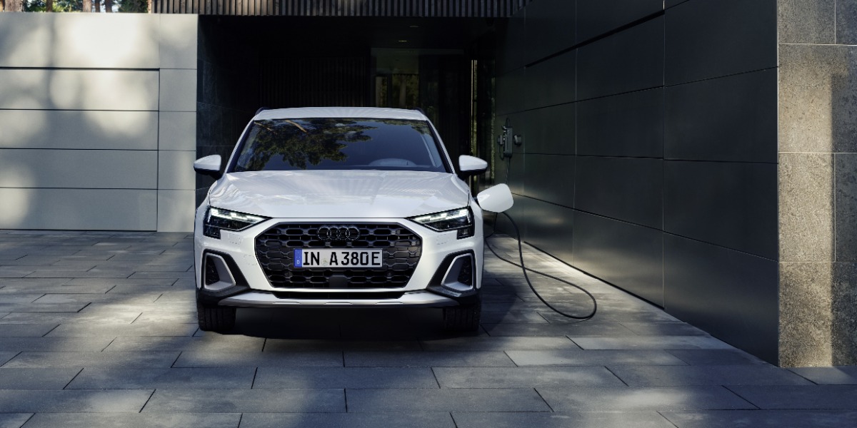 El Audi A3 estrena versión campera híbrida enchufable con casi 1.000 km de autonomía