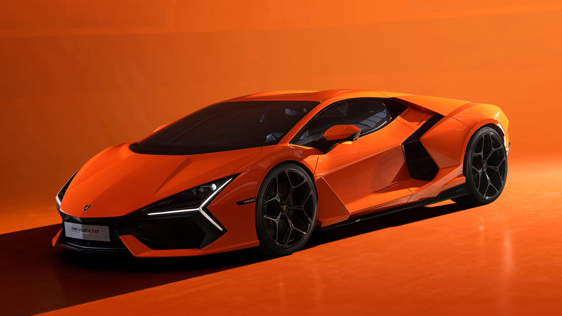 Lamborghini sigue adelante con sus planes de electrificación: el Lanzador llegará antes de 2030