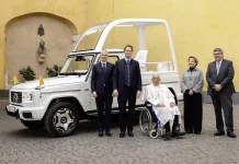El primer Papamóvil ya está aquí: así es la versión papal sin emisiones del Clase G