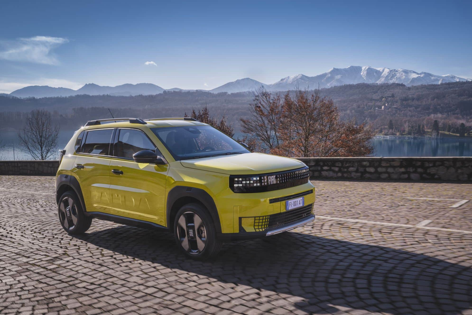 El Fiat Grande Panda ya tiene precios en España: llega con versión micro-híbrida y eléctrica