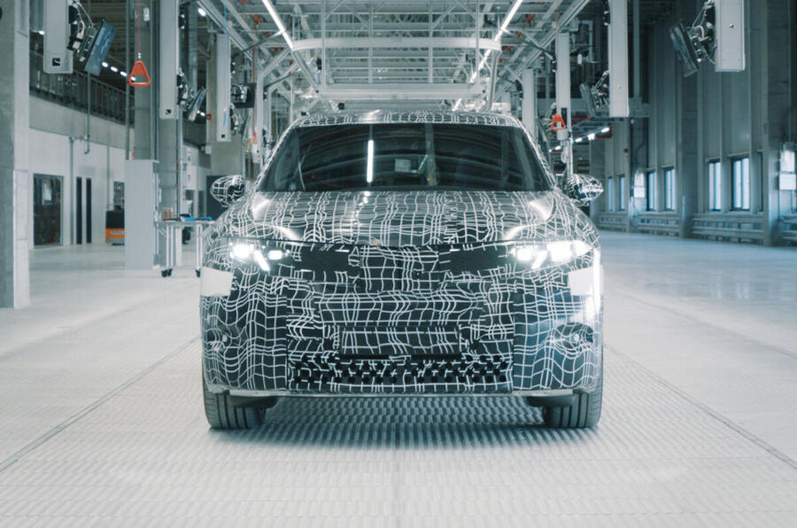 El primer modelo de la Neue Klasse será el BMW iX3 y llegará este año