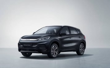 El BYD Atto 3 se pone al día y ya tiene precio en España: carga más rápida y llave digital NFC byd atto 3 2025 2