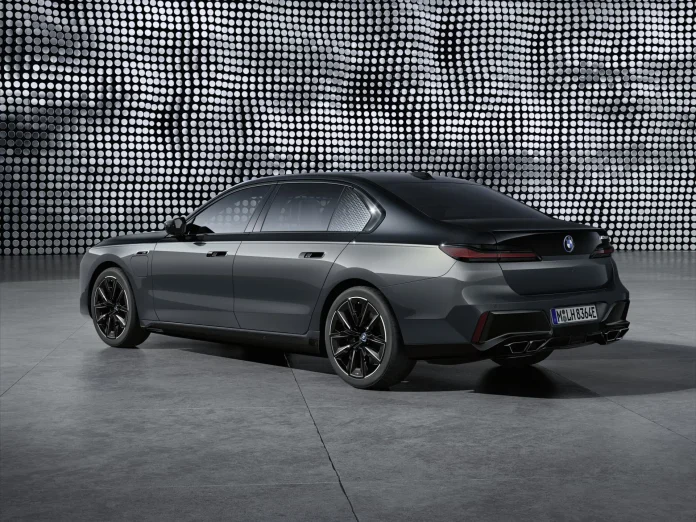 bmw serie7 perfil elegancia 808476.jpg