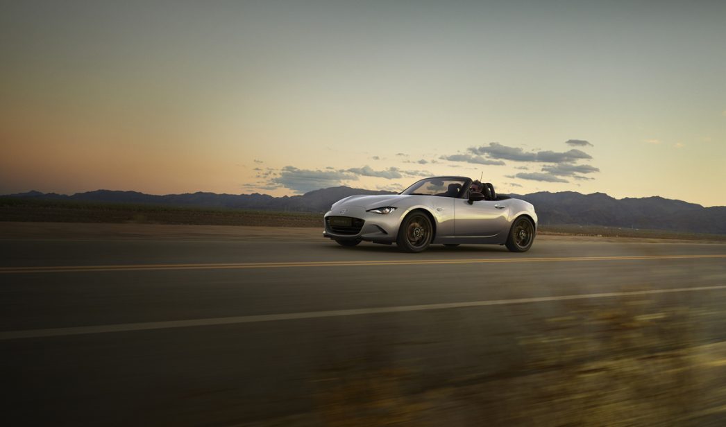 La nueva generación del Mazda MX-5 contará con un motor más grande