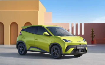 El BYD Dolphin Surf llega a España: y lo hace desde 19.990 euros (sin ayudas) byd dolphin surf driving 01 l